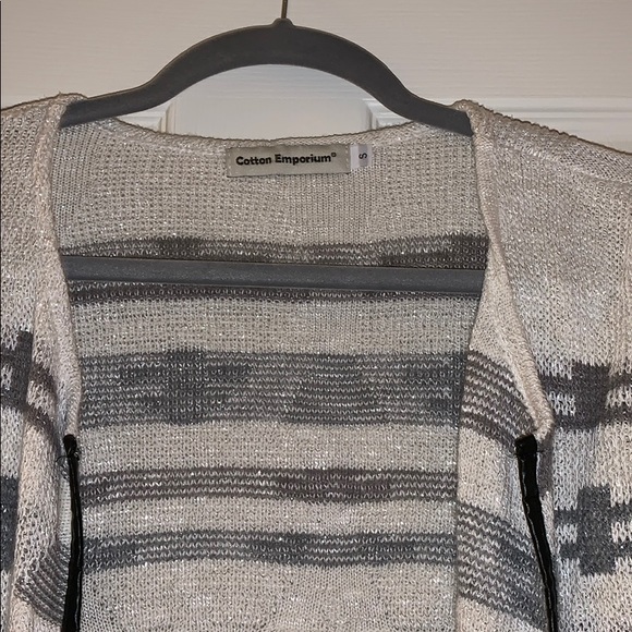 Cotton Emporium knit cardigan - Picture 2 of 4